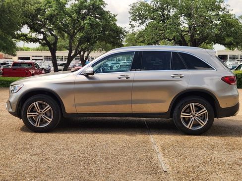 Used 2022 Mercedes-Benz GLC 300 image 4