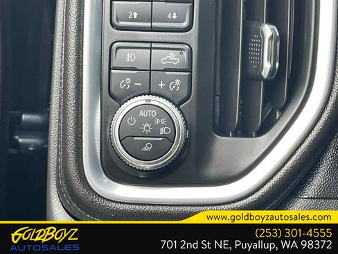 Used 2020 GMC Sierra 1500 SLT w/ SLT Premium Package image 25