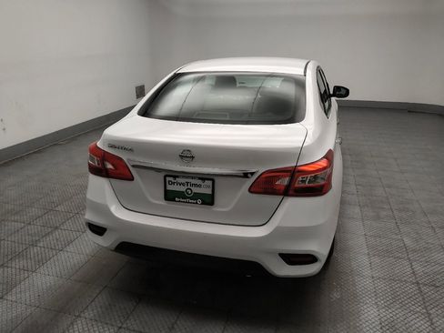 Used 2018 Nissan Sentra S FWD image 7