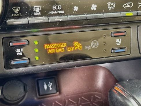 Certified 2019 Toyota RAV4 Limited w/ Cold Weather Package AWD/4WD image 22