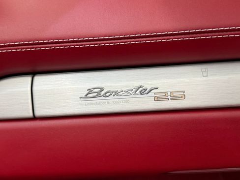 Certified 2022 Porsche 718 Boxster RWD image 33