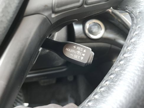 Used 2018 Toyota Avalon XLE Premium w/ Protection Package image 37