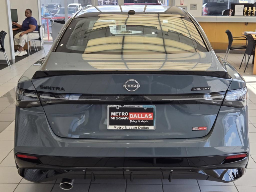 New 2027 Nissan Sentra SR w/ SR Premium Package FWD image 6