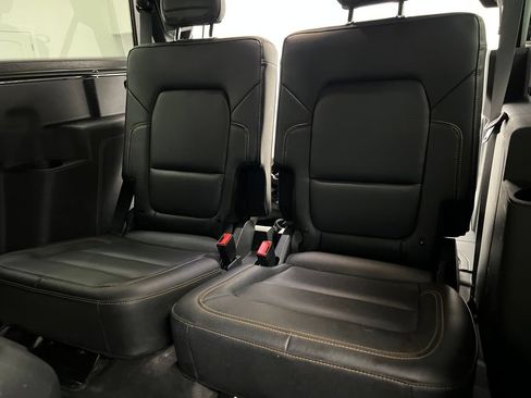 Used 2024 Ford Bronco Badlands AWD/4WD image 18