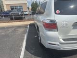 Used 2013 Toyota Highlander 4WD Hybrid image 4