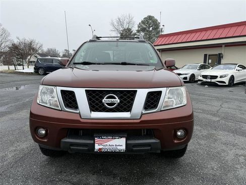 Used 2016 Nissan Frontier PRO-4X w/ Pro-4x Luxury Package image 2