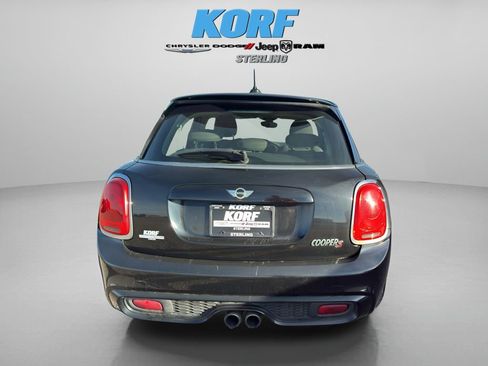 Used 2015 MINI Cooper S image 6