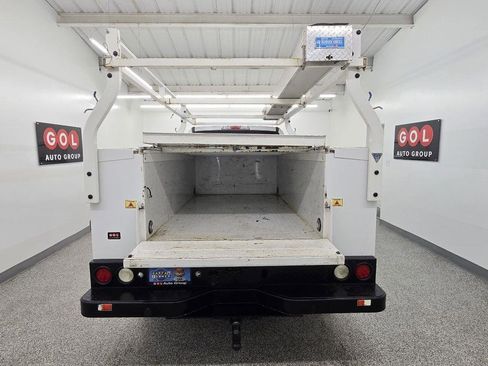 Used 2017 Ford F350 XL RWD image 7
