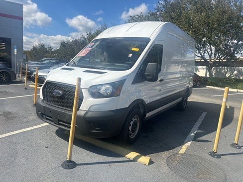 Used 2023 Ford Transit 250 148 High Roof image 5