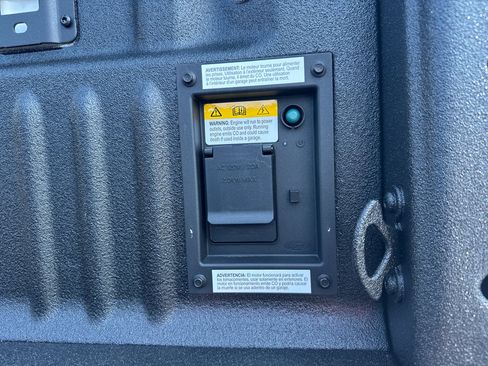 New 2025 Ford F350 Platinum w/ Platinum Plus Package image 18