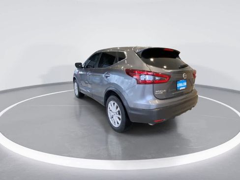 Used 2021 Nissan Rogue Sport S image 6