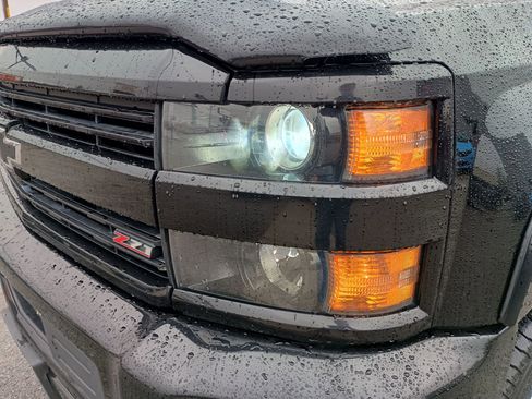 Used 2016 Chevrolet Silverado 2500 LT w/ Midnight Edition image 7