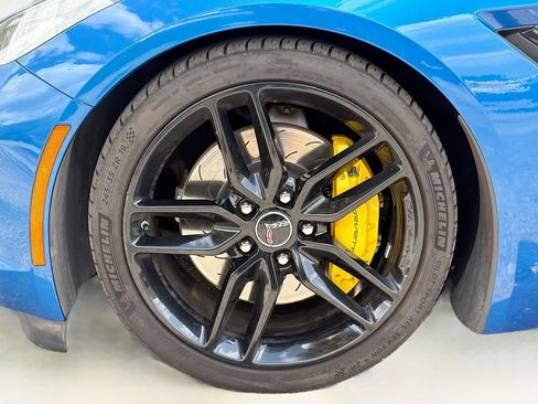 Used 2014 Chevrolet Corvette Z51 3LT w/ 3LT Preferred Equipment Group image 36