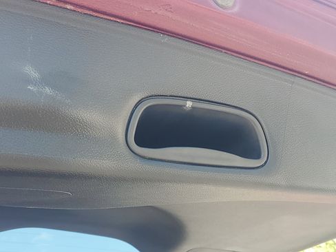 Used 2021 Chrysler Pacifica Touring-L w/ Uconnect Theater Family Group AWD/4WD image 10