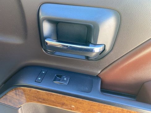 Certified 2015 Chevrolet Silverado 1500 High Country w/ High Country Premium Package image 15