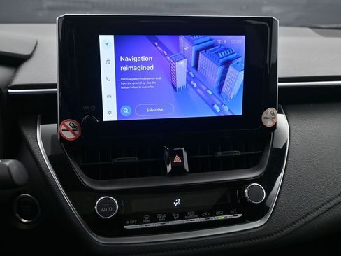 Used 2023 Toyota Corolla SE image 14