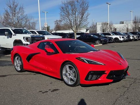 Used 2024 Chevrolet Corvette Stingray Convertible w/ Battery Protection Package image 30