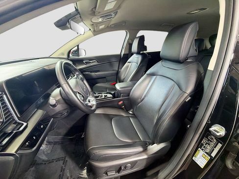 Used 2023 Kia Sportage EX FWD image 22