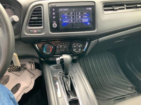 Used 2022 Honda HR-V Sport image 22