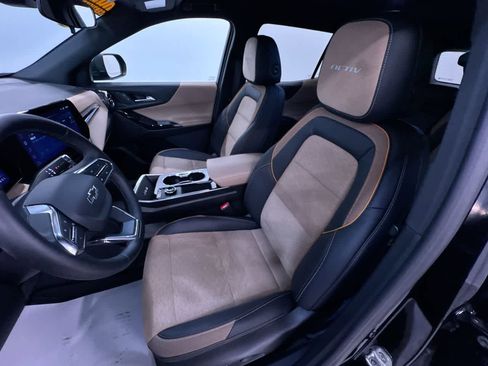 Used 2025 Chevrolet Equinox ACTIV w/ LPO, Floor Liner Package FWD image 14