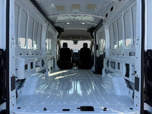 New 2026 Ford Transit 250 148 Medium Roof RWD image 13