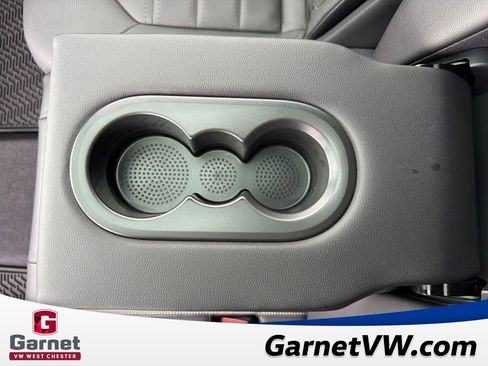 Used 2024 Volkswagen Atlas Cross Sport SEL R-Line image 46