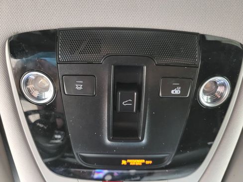 Used 2024 Kia Seltos SX w/ SX Sunroof Package AWD/4WD image 10