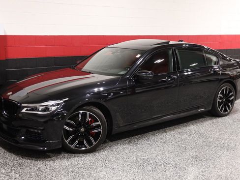 Used 2018 BMW 750i xDrive AWD/4WD image 19