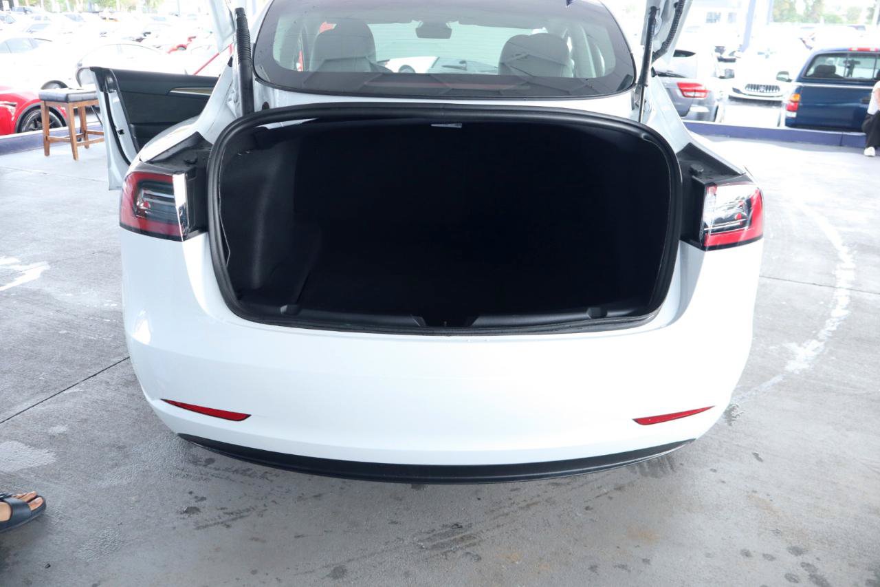 Used 2023 Tesla Model 3 Standard Range RWD image 30