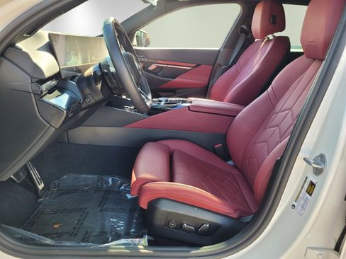 New 2026 BMW 530i w/ M Sport Package image 10