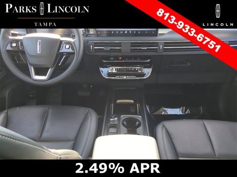 Certified 2024 Lincoln Corsair FWD w/ Equipment Group 101A image 13