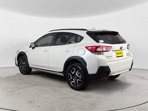Used 2019 Subaru Crosstrek Hybrid w/ Moonroof Package w/Navigation image 3