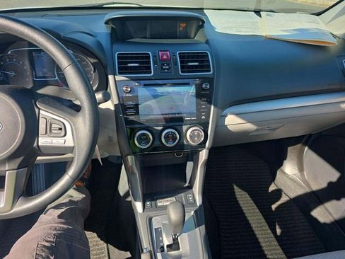 Used 2018 Subaru Forester 2.5i Premium image 8