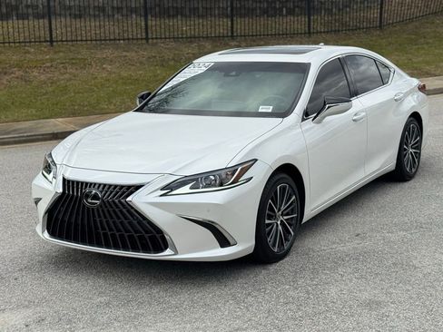 Certified 2024 Lexus ES 350 w/ Premium Package image 8