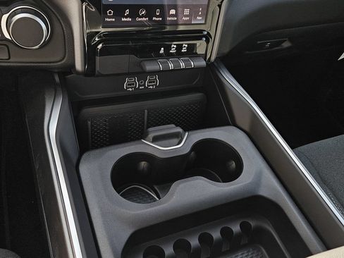 New 2026 RAM 1500 Lone Star AWD/4WD image 18