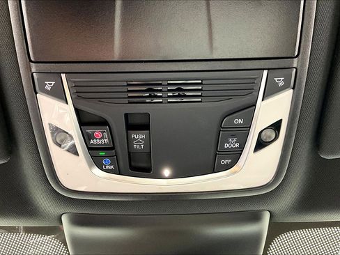 Certified 2023 Acura TLX Type S AWD/4WD image 35