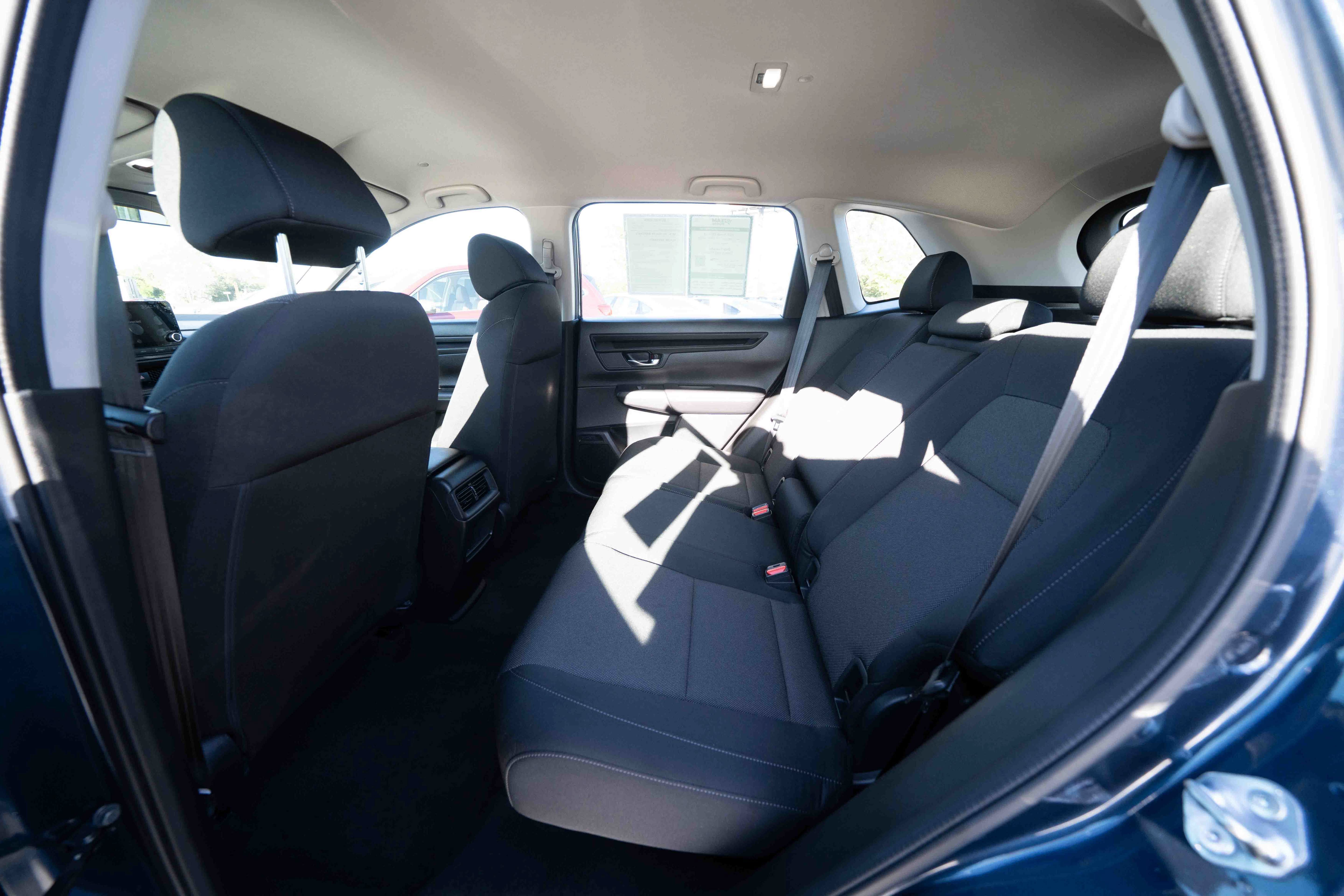 Used 2024 Honda CR-V LX image 23