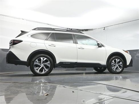 Certified 2021 Subaru Outback Limited w/ Popular Package #2 image 41