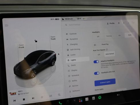 Used 2023 Tesla Model Y Long Range AWD/4WD image 28