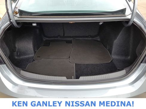 Used 2024 Chevrolet Malibu LT image 44