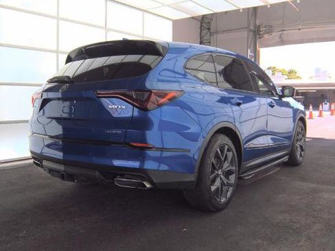 Used 2022 Acura MDX A-Spec image 3