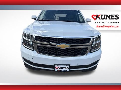 Used 2019 Chevrolet Suburban LT AWD/4WD image 3