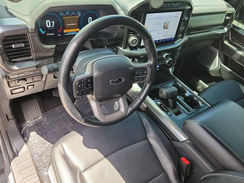 Used 2022 Ford F150 Lariat w/ Equipment Group 502A High AWD/4WD image 15