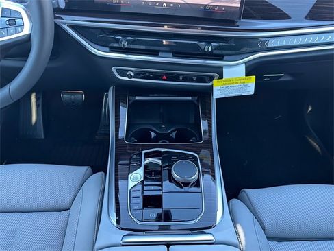 New 2026 BMW X5 xDrive40i w/ M Sport Package image 11