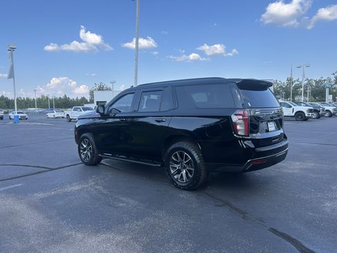 Used 2021 Chevrolet Tahoe Z71 w/ Z71 Signature Package AWD/4WD image 5