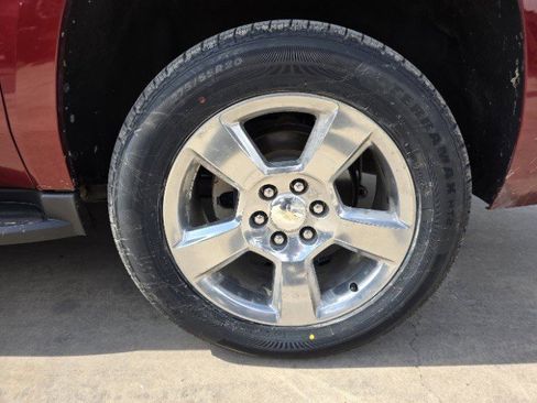 Used 2018 Chevrolet Suburban LT w/ Texas Edition Package image 14