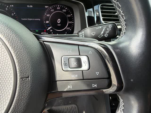 Used 2019 Volkswagen Golf R 4-Door AWD/4WD image 18