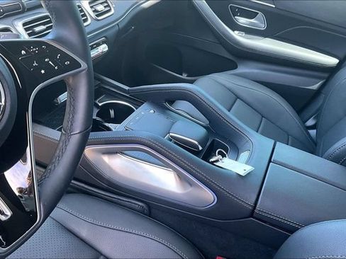 Used 2025 Mercedes-Benz GLE 450 4MATIC image 14