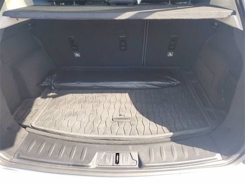 Used 2018 Jaguar E-PACE S image 26