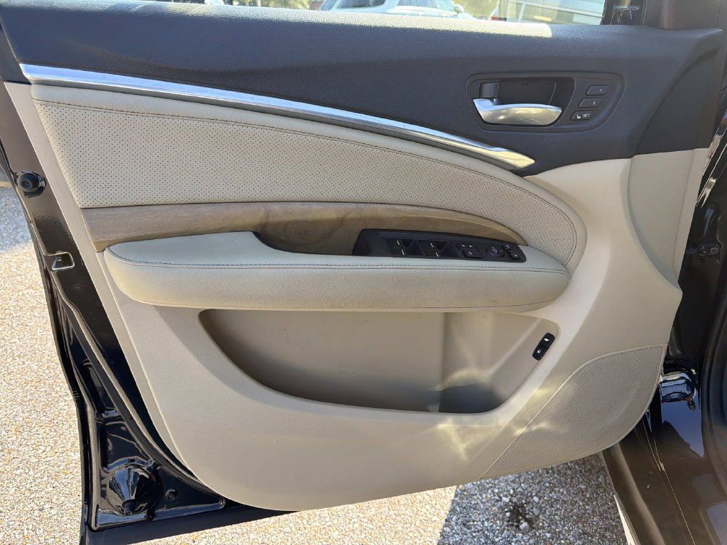 Used 2019 Acura MDX w/ Technology Package AWD/4WD image 19